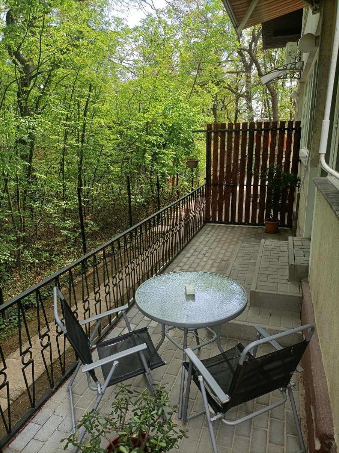 Toelgyfa Vendeghaz Hotell Balatonszepezd Exteriör bild