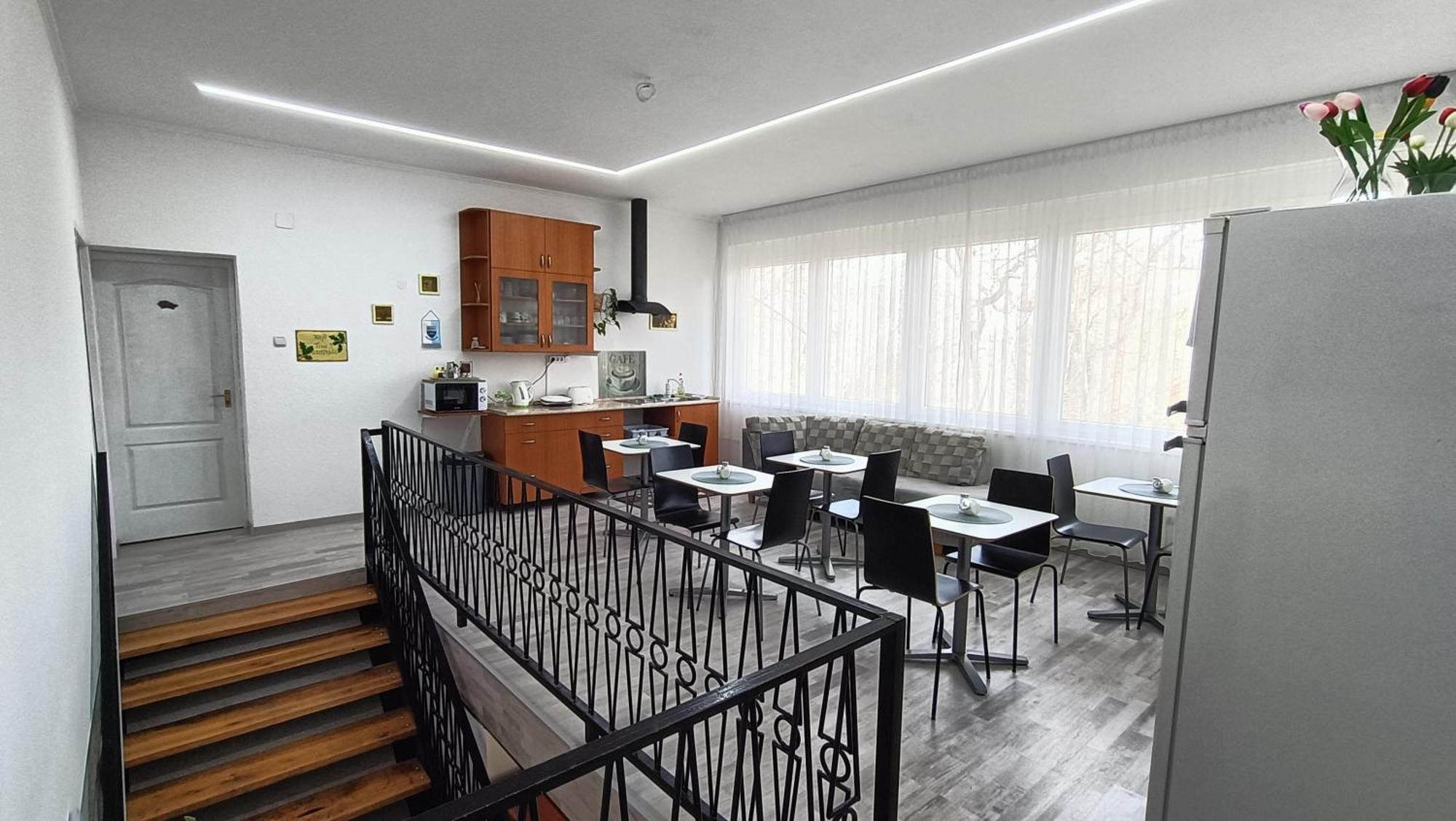 Toelgyfa Vendeghaz Hotell Balatonszepezd Exteriör bild